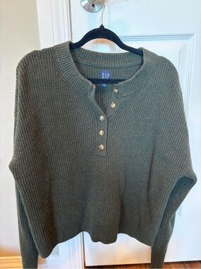 GAP CashSoft Ribbed Henley Sweater